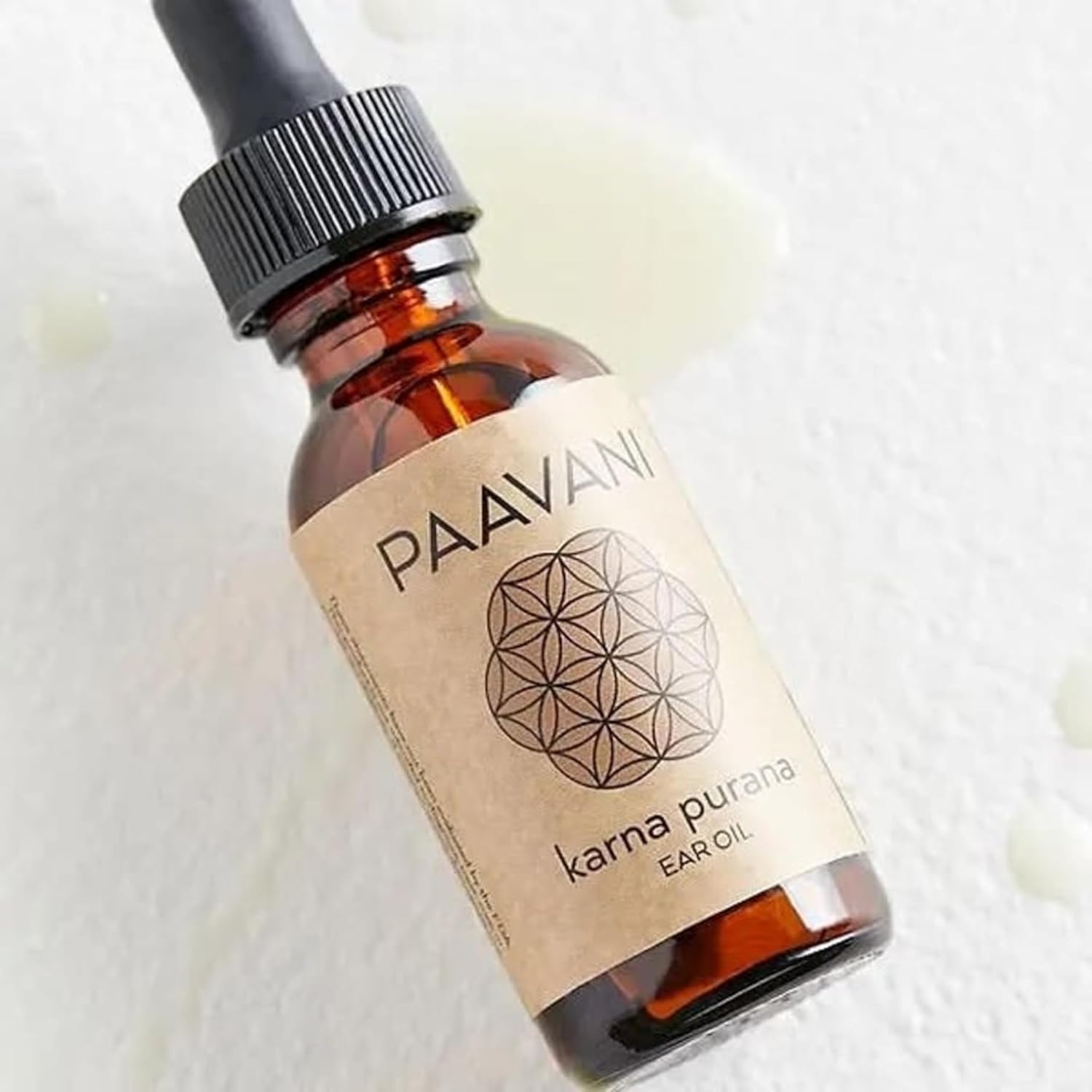 PAAVANI Ayurveda Ear Oil - Made in USA - Ayurvedic Herbal Ear Drops - Itchy Ears & Earache Relief - 100% Organic, 1 oz